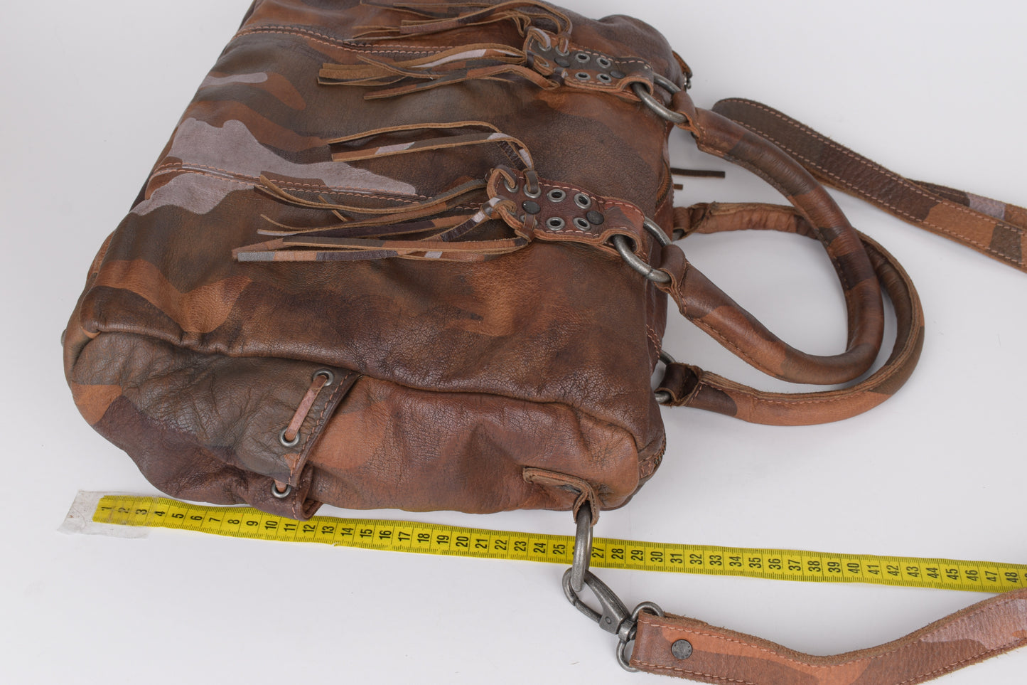 * IKKS Leather Brown Camo Shoulder Bag, 37x29cm Excellent 9/10
