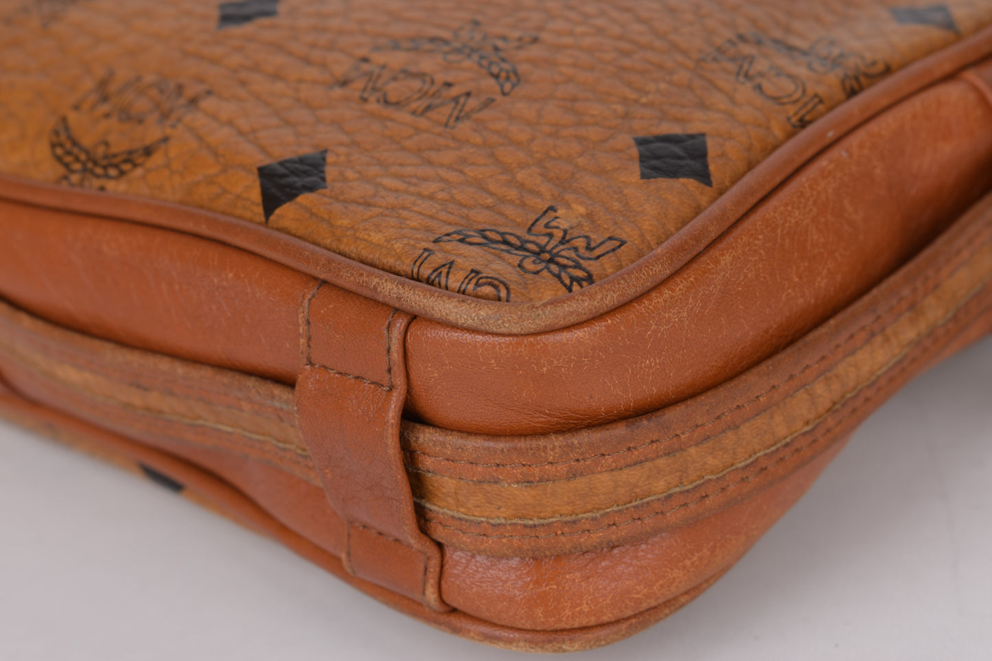 * Vintage MCM Small Brown Visetos Leather Crossbody Bag, 24x18cm Good 6/10