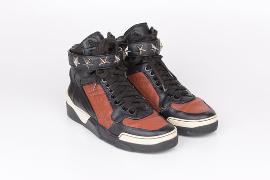 * Givenchy Black/Brown Leather Tyson Star Studded High Top Sneakers, Made in Italy, Size 39, V.Good 7/10